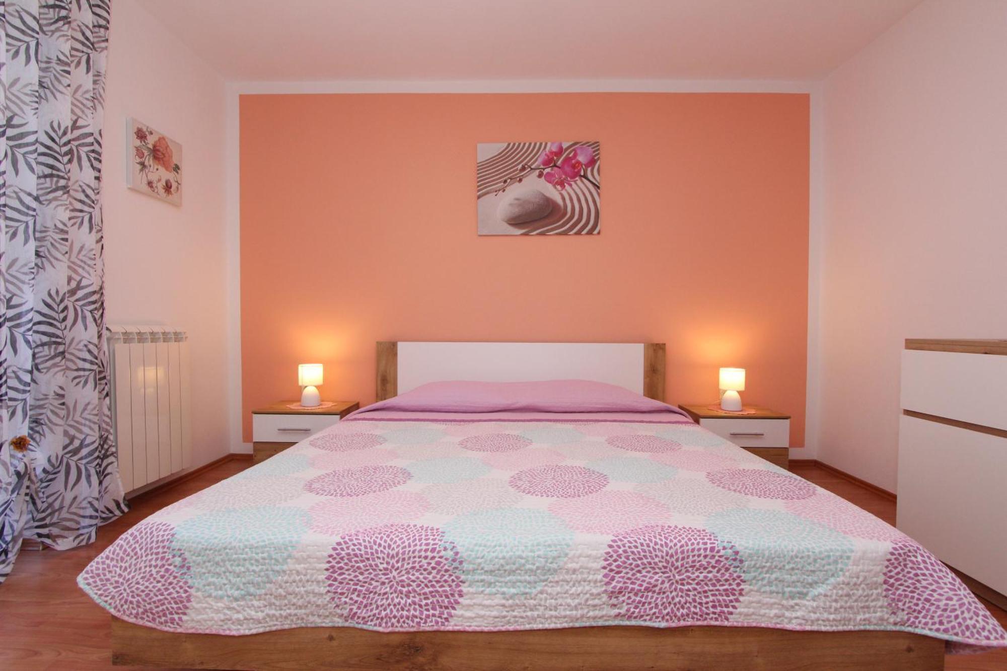 Rooms And Apartment Sanja Rovinj Bagian luar foto