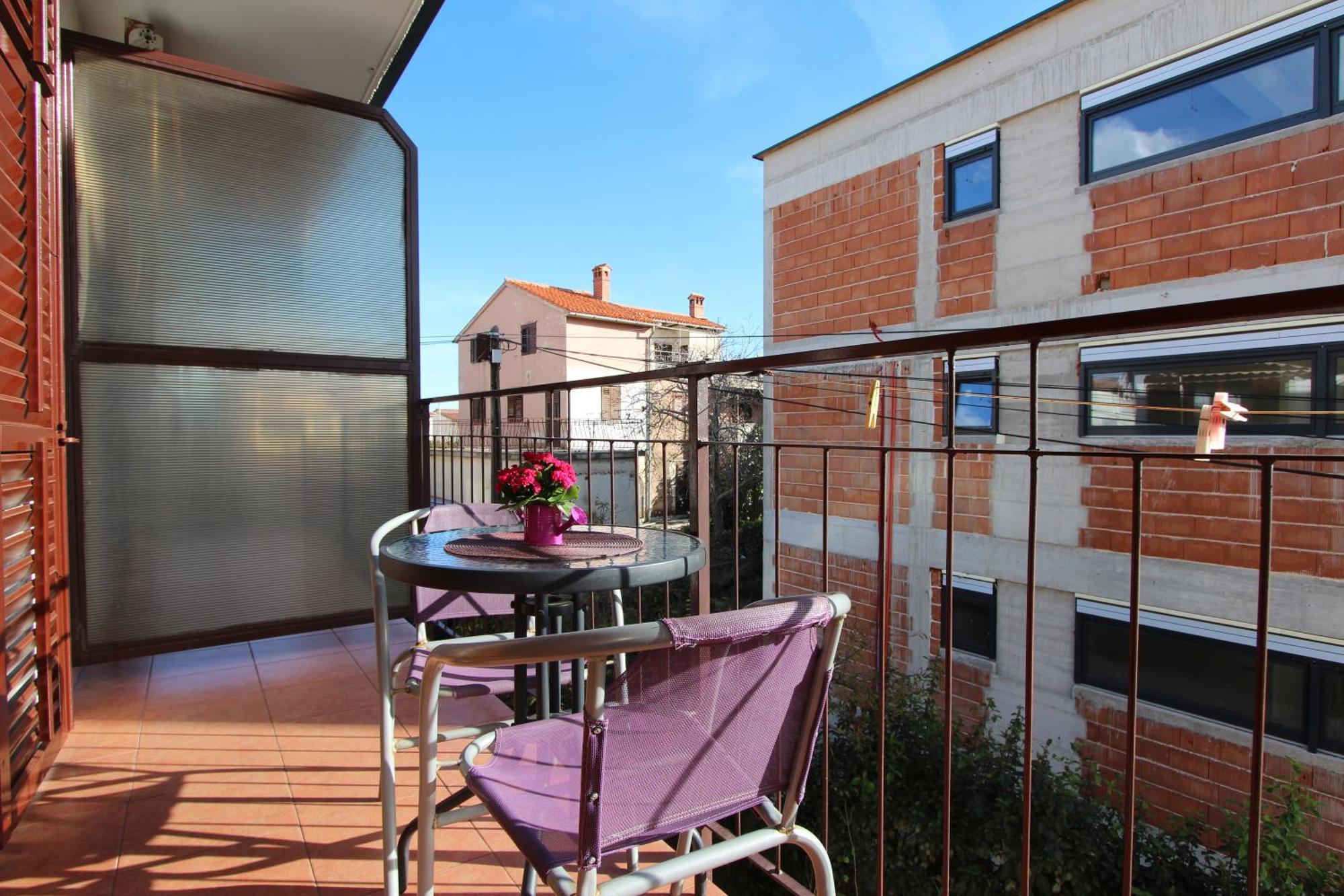 Rooms And Apartment Sanja Rovinj Bagian luar foto